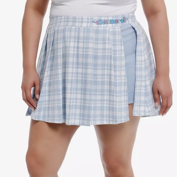Cinnamoroll Plaid Skort Plus Size Hot Topic Sanrio Hello Kitty - Picture 1 of 2